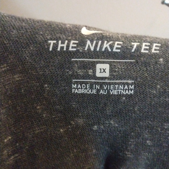 Nike plus size tee 1x - Picture 5 of 5